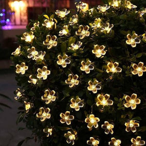 Solar-powered Warm-white Blossom Flower String Lights